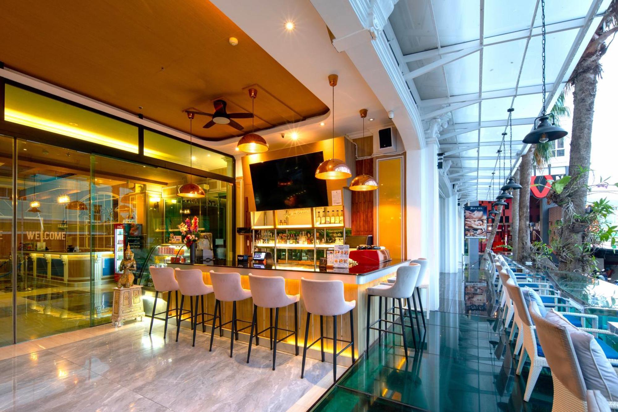 Sira Grande Hotel & Spa Patong Eksteriør bilde